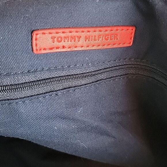 Tommy Hilfiger Shoulder bag - Picture 8 of 10